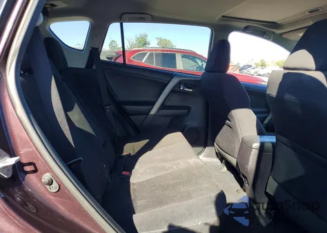 2017 Toyota Rav4 Xle z USA, uszkodzony, nr VIN 2T3WFREV6HW367882